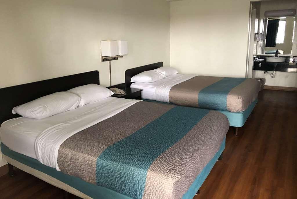 Days Inn By Wyndham Indianapolis South Bilik gambar